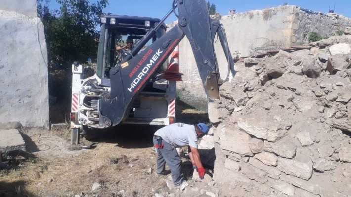 Metruk Binaların Yıkımı